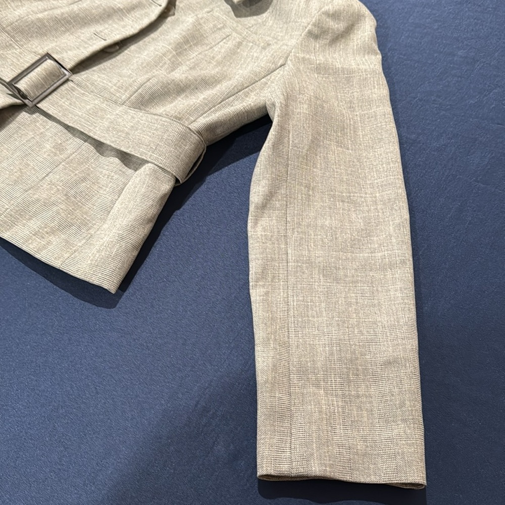 Suit jacket - Picture 2 of 3
